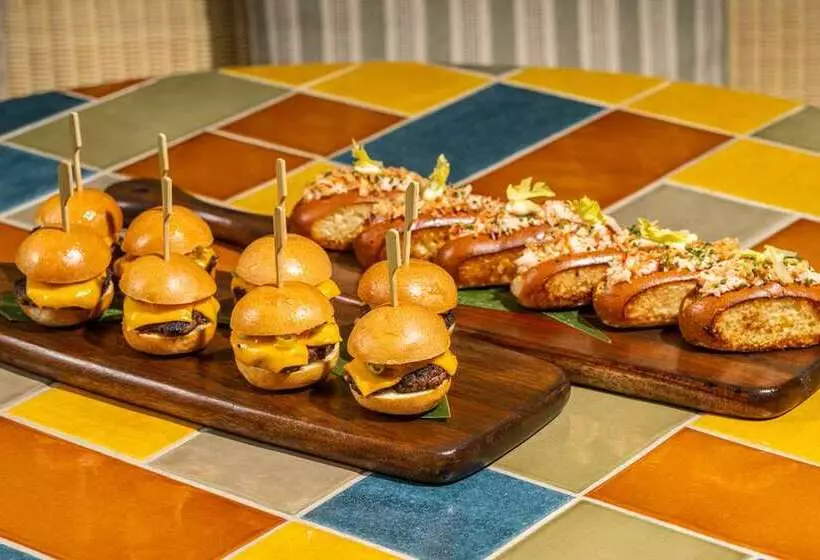 ホテル Conrad Los Angeles