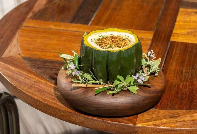 ホテル Conrad Los Angeles