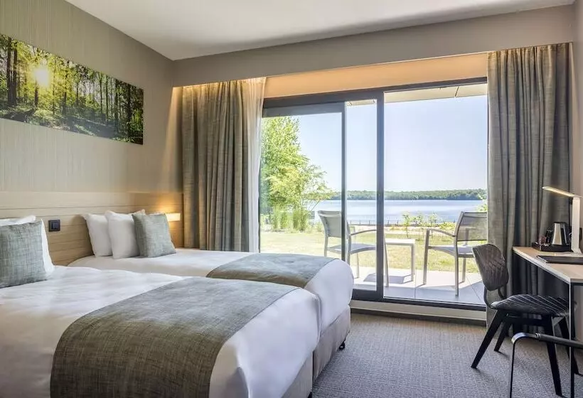 Hotelli Golden Lakes