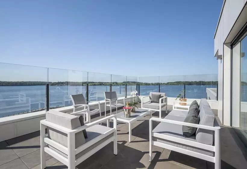 Hotelli Golden Lakes