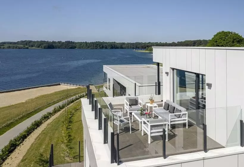 Hotelli Golden Lakes