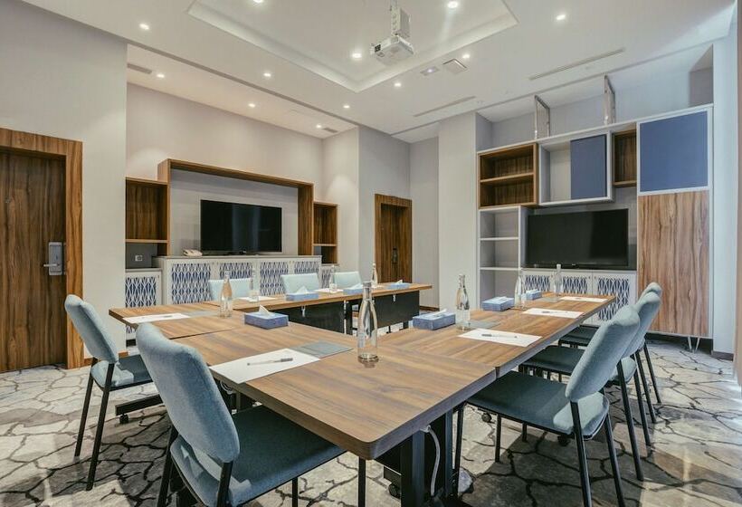 酒店 Hilton Garden Inn Casablanca Sud