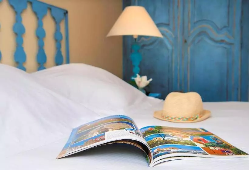 هتل Le Suffren Hôtel
