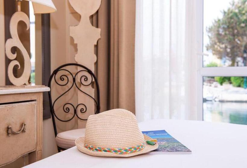 酒店 Le Suffren Hôtel