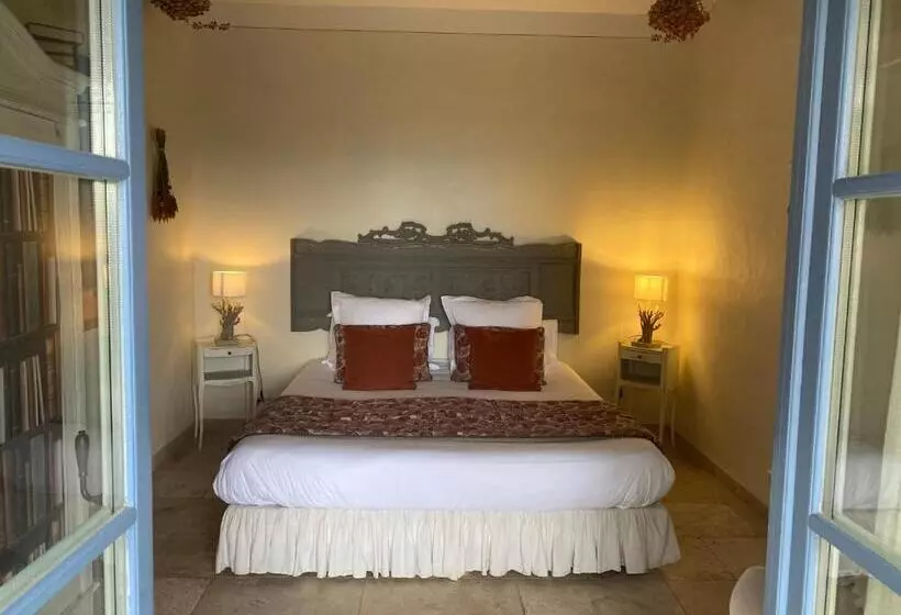 Hotelli Mas De La Beaume