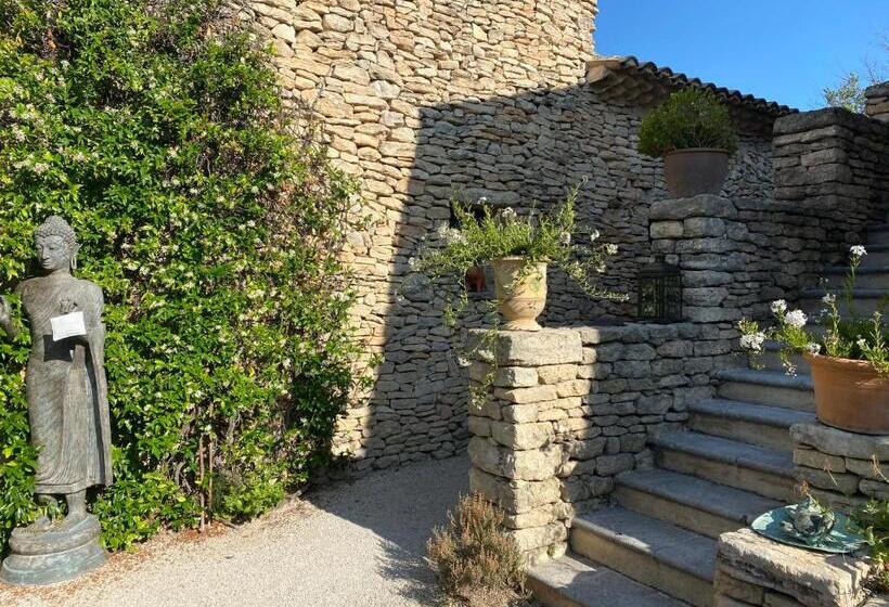 فندق Mas De La Beaume