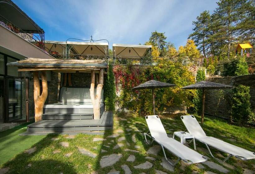 בית מלון כפרי Valentina Castle