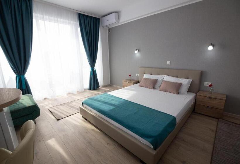 בית מלון כפרי Adriano Pe Plaja Belona