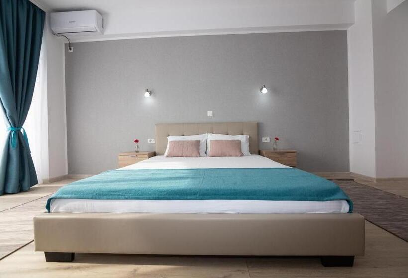 בית מלון כפרי Adriano Pe Plaja Belona