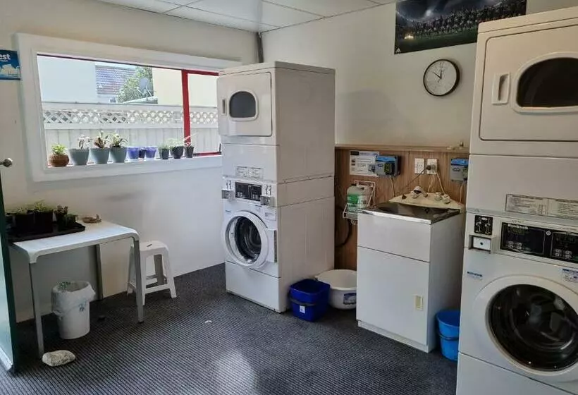 Motelli Amross Court