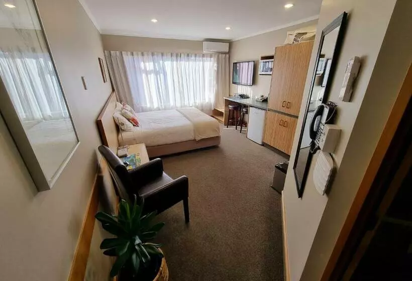 Motelli Amross Court