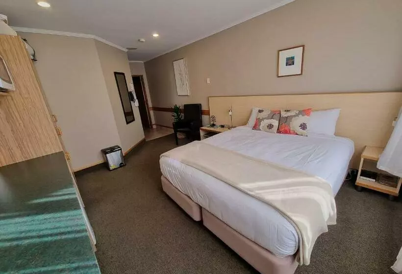 Motelli Amross Court