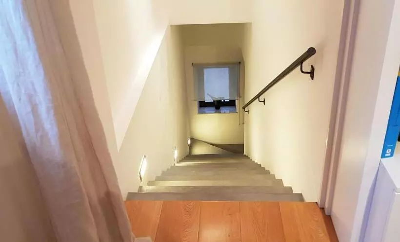 تختخواب و صبحانه Belmonte