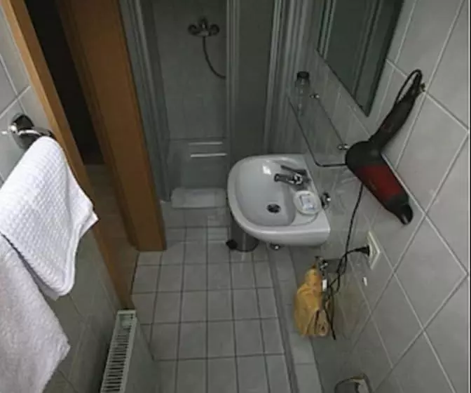 ベッドアンドブレックファースト Café Pension Feldbergblick