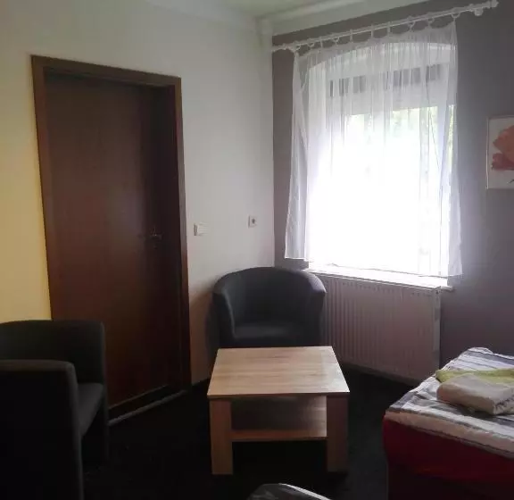 Nocleg ze śniadaniem Pension Hartmann