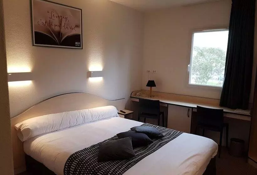 فندق Ace Hôtel Vendée Saint Hermine