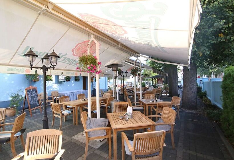 בית מלון כפרי Agh