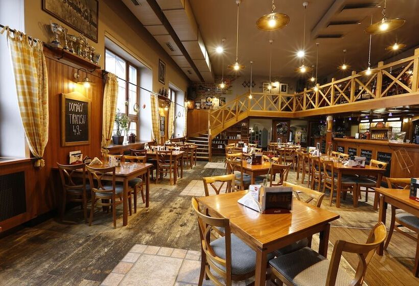 בית מלון כפרי Agh