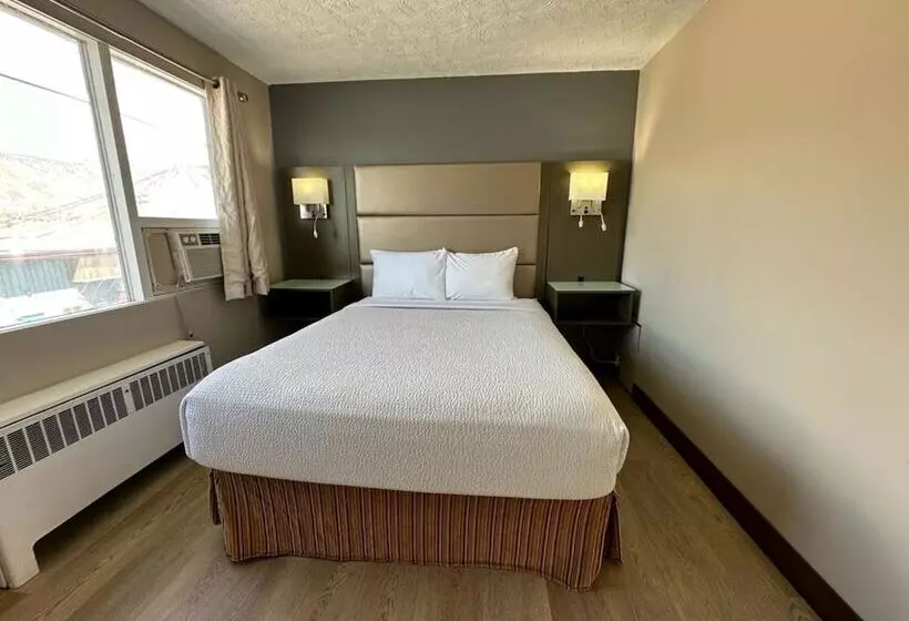 בית מלון כפרי Canadas Best Value Inn & Suites Kamloops