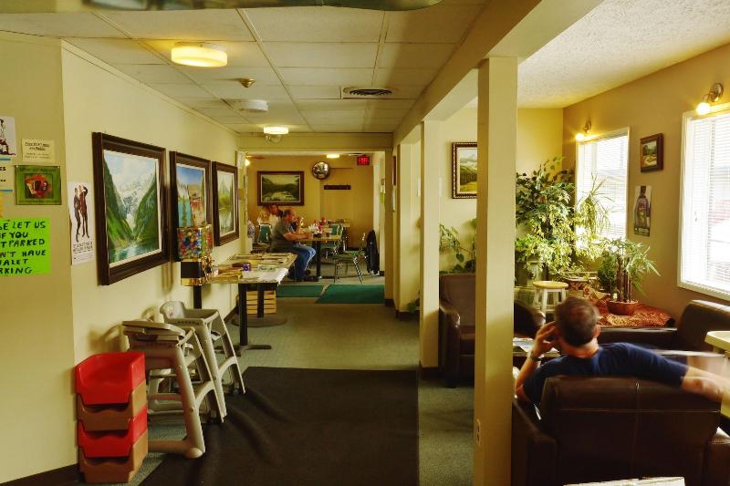 فندق Canadas Best Value Inn & Suites Kamloops