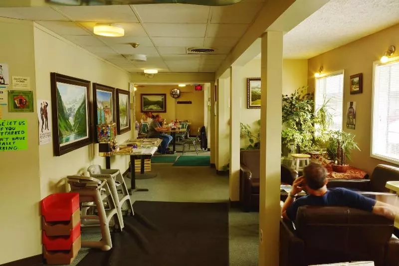 בית מלון כפרי Canadas Best Value Inn & Suites Kamloops