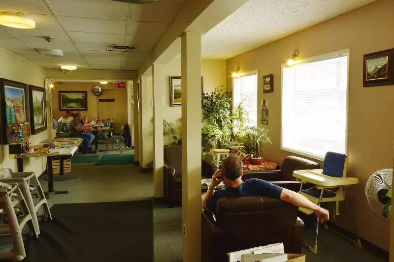 בית מלון כפרי Canadas Best Value Inn & Suites Kamloops