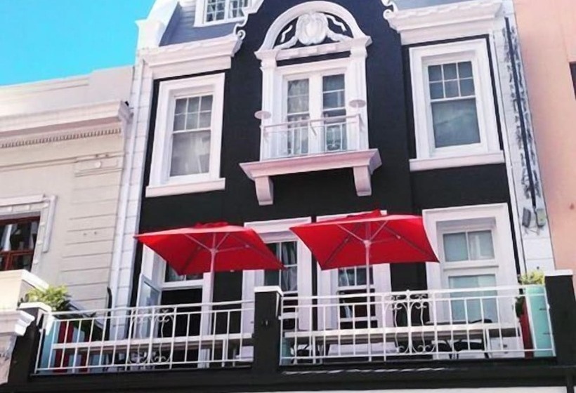 בית מלון כפרי Daddy Long Legs Art