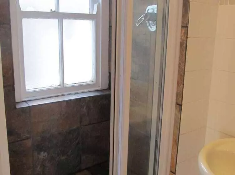 호텔 Daddy Long Legs Art