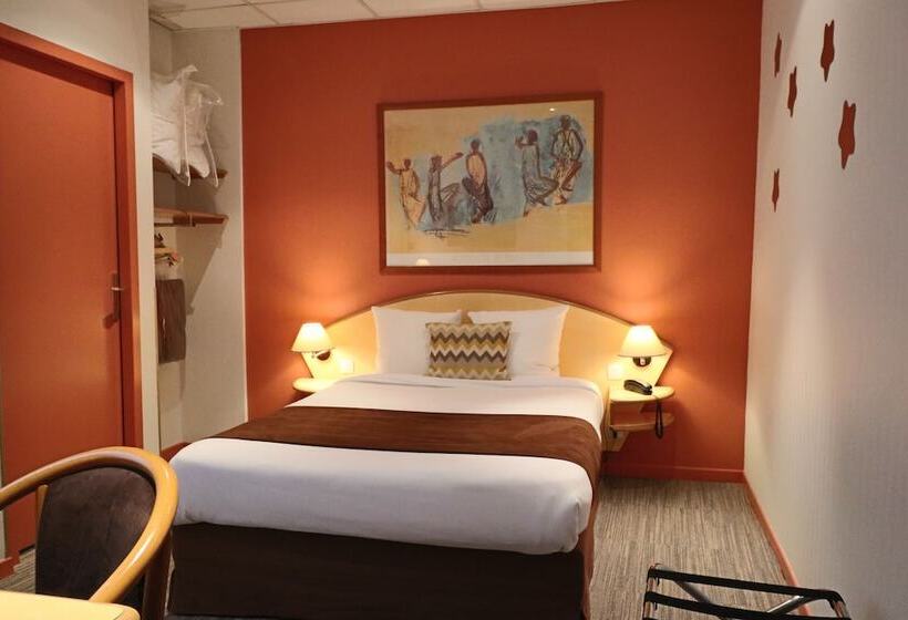 호텔 Logis Hôtel Des Oliviers