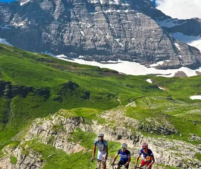 فندق Le Montaigu