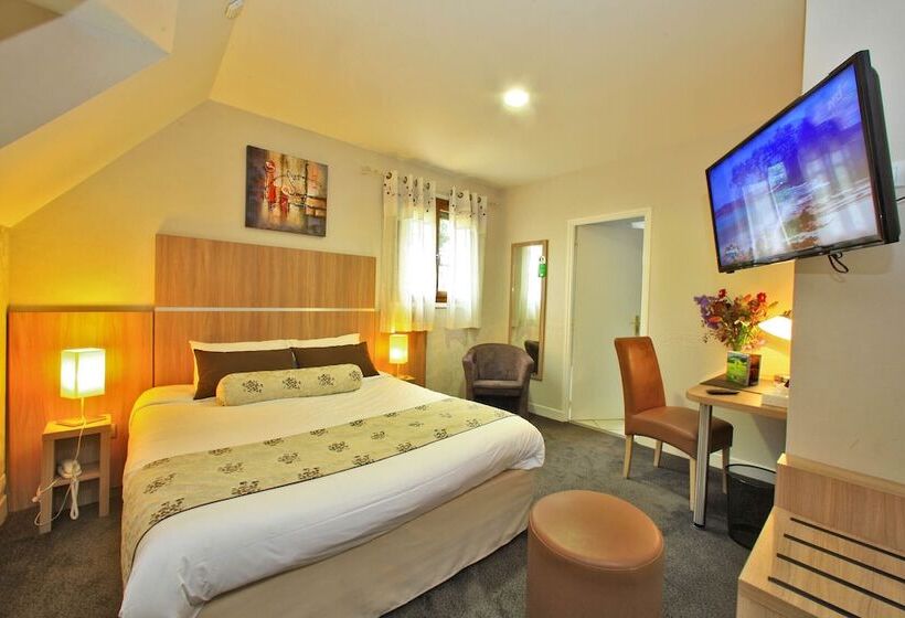 Отель Hostellerie Du Causse