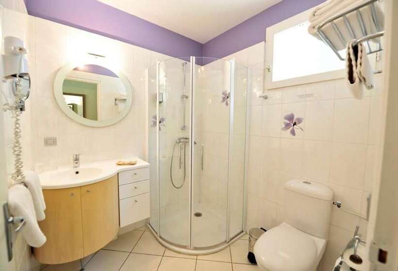 Отель Hostellerie Du Causse