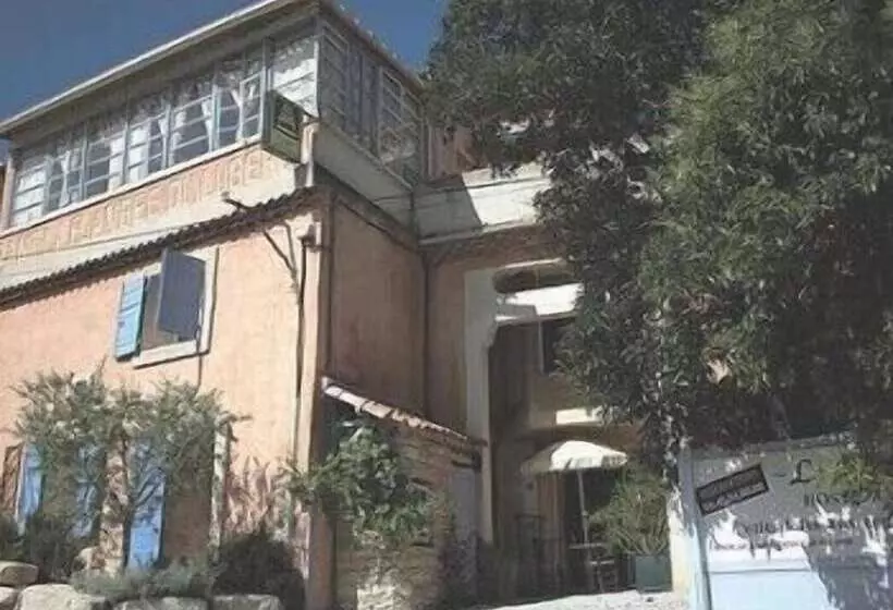 فندق Le Mas Du Luberon