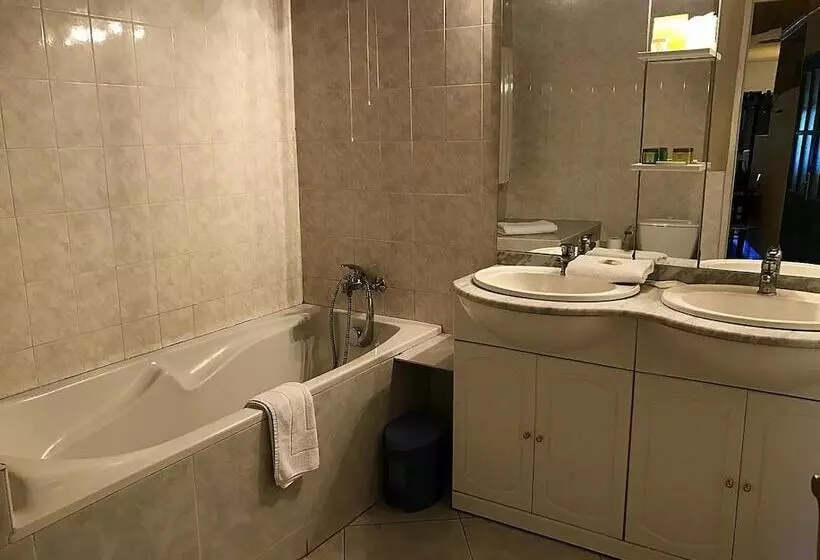 فندق Le Mas Du Luberon