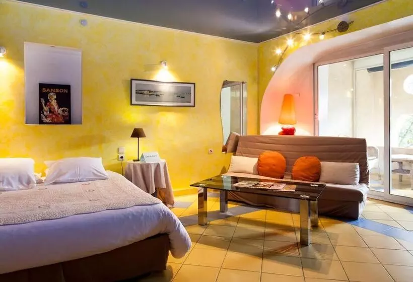 فندق Le Mas Du Luberon