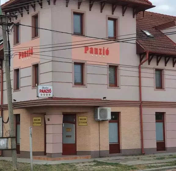 Отель Malom Panzió