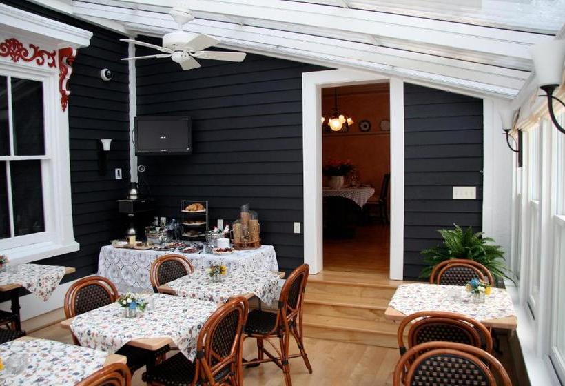 هتل The Mariner King Inn