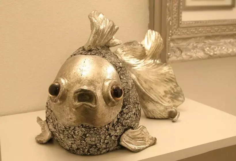 هتل The Mariner King Inn