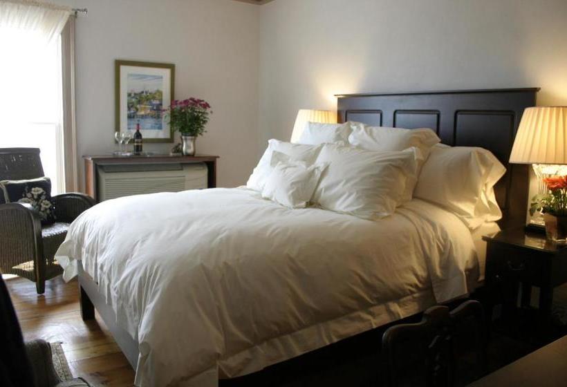 هتل The Mariner King Inn