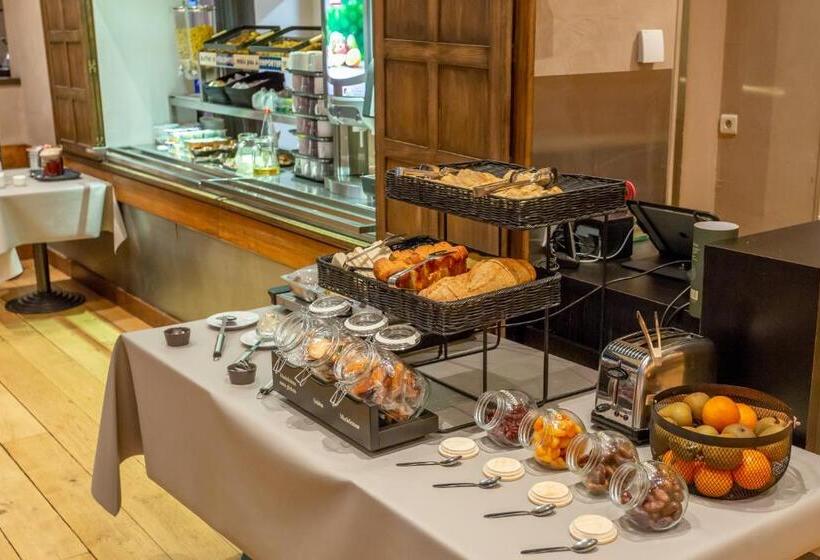 בית מלון כפרי The Originals Access, Hôtel Bourges Gare