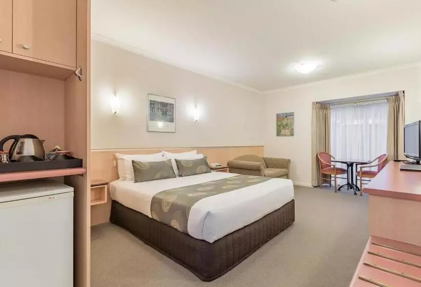 酒店 The Waverley International