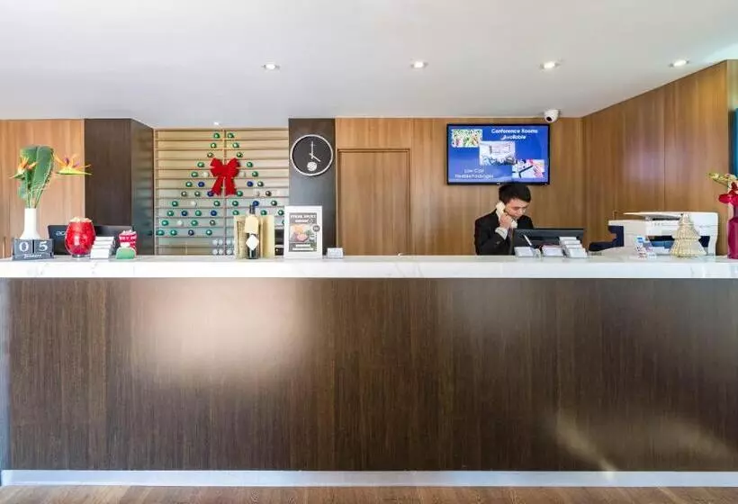 酒店 The Waverley International