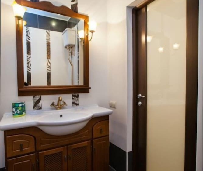 Triumph Palace Boutique Hotel