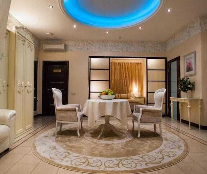 Triumph Palace Boutique Hotel