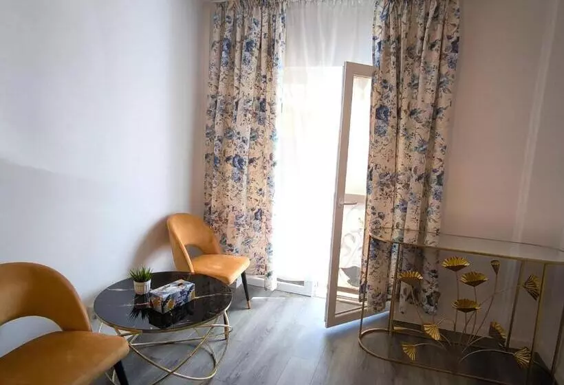 Pensiunea Vila Chesa