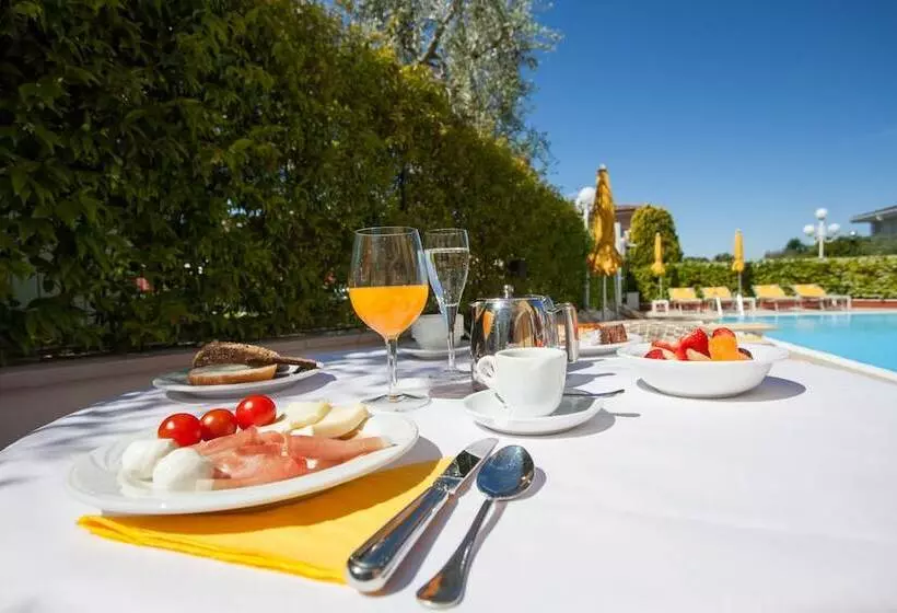 Gardenia & Villa Charme Adults Friendly 10plus