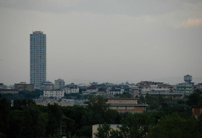 Отель Beau Soleil