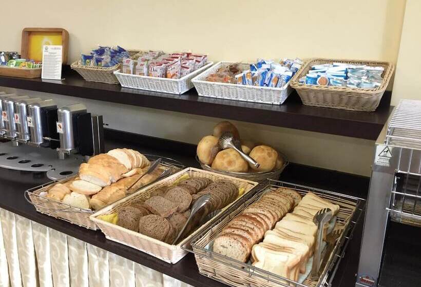 Отель Beau Soleil