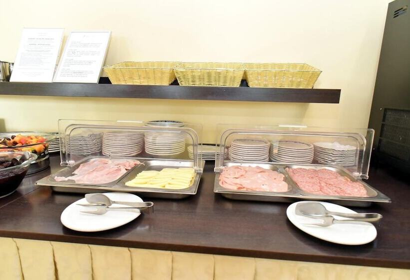 Отель Beau Soleil