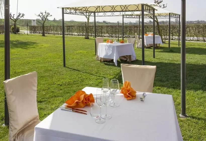 فندق Borgo Ronchetto